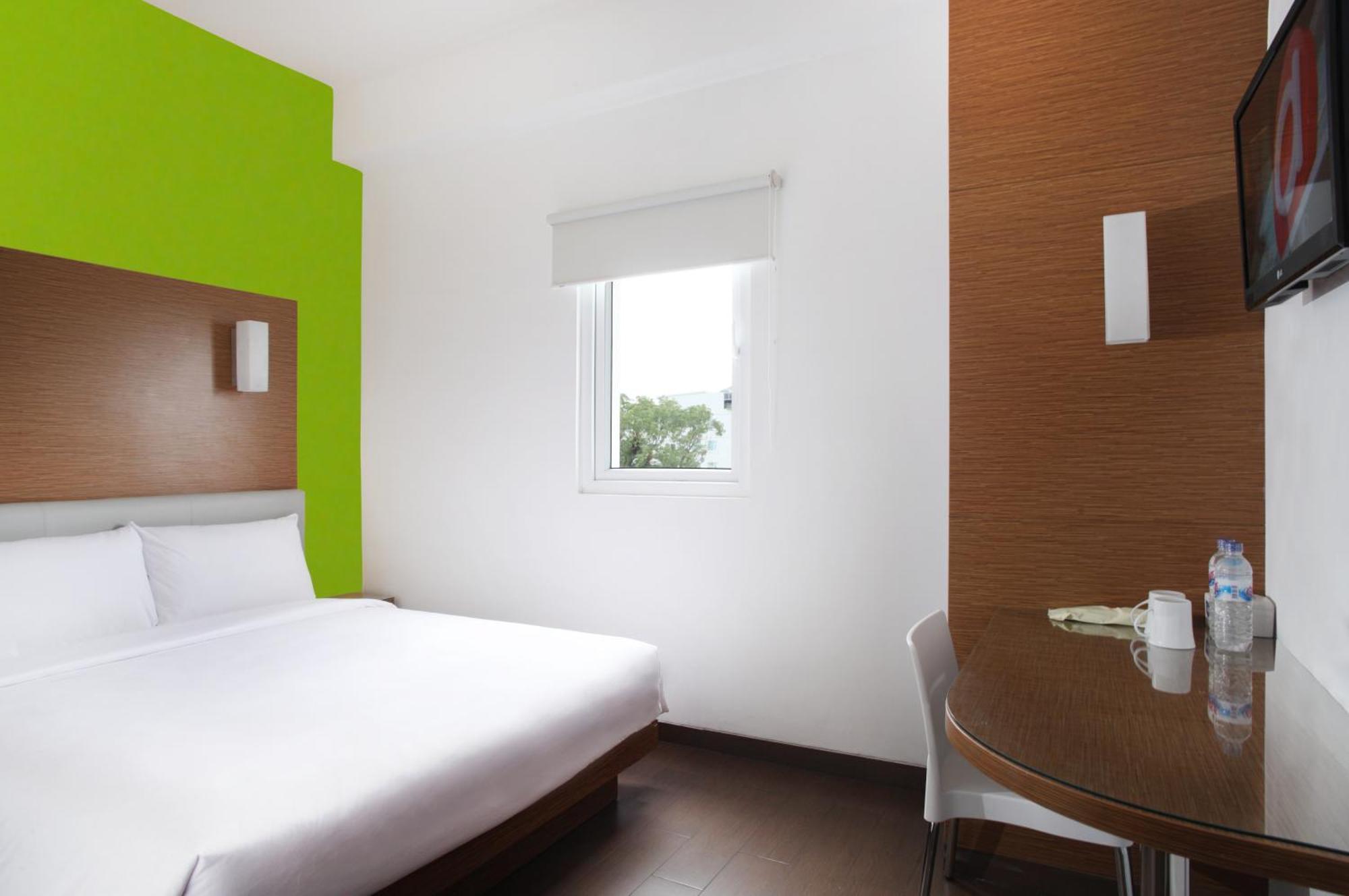 Amaris Hotel Маланг Екстер'єр фото